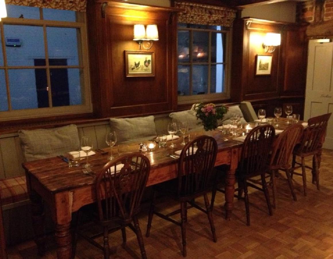 The Fleur De Lys Hotel Cranborne Eksteriør billede